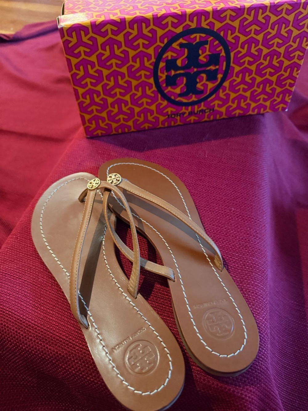 Tory Burch Royal Tan & Gold Terra Thong Veg Leather Sandal Box - Picture 7 of 12